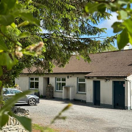 Kilfenora The Common Knowledge Centre 호스텔 외부 사진